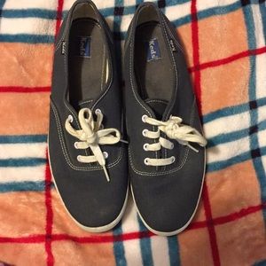 Navy blue Keds used